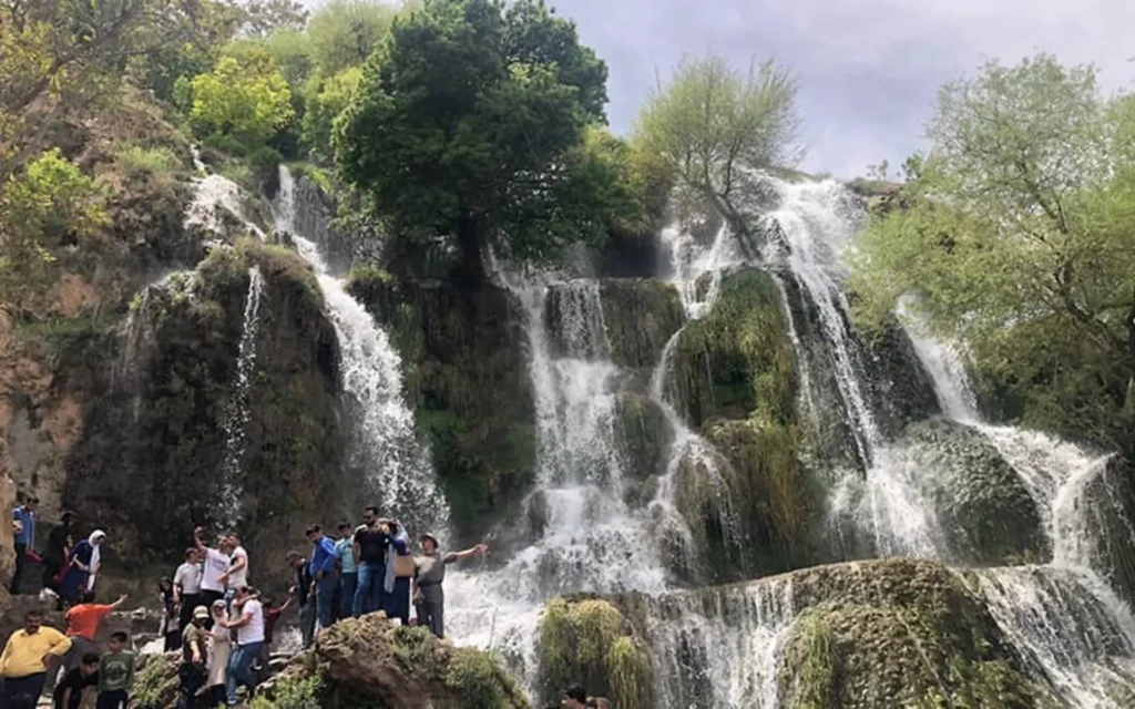آبشار نیاسر (کاشان)