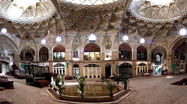 بازار خان شهر یزد