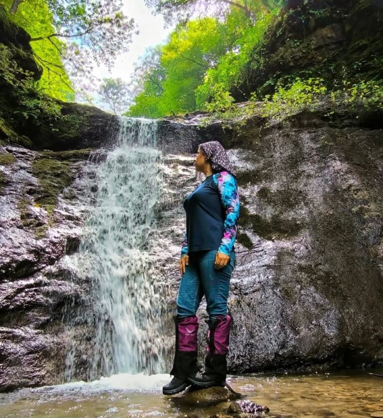 آبشار شالکوهه سه هزار تنکابن؛ سفری به اعماق طبیعت