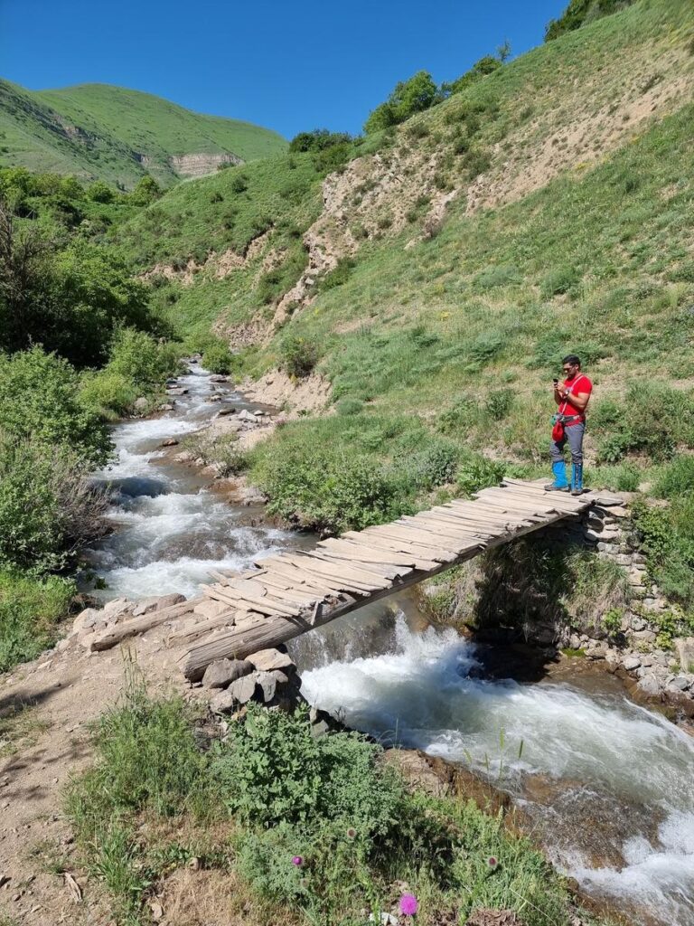 آبشار عروس در مران