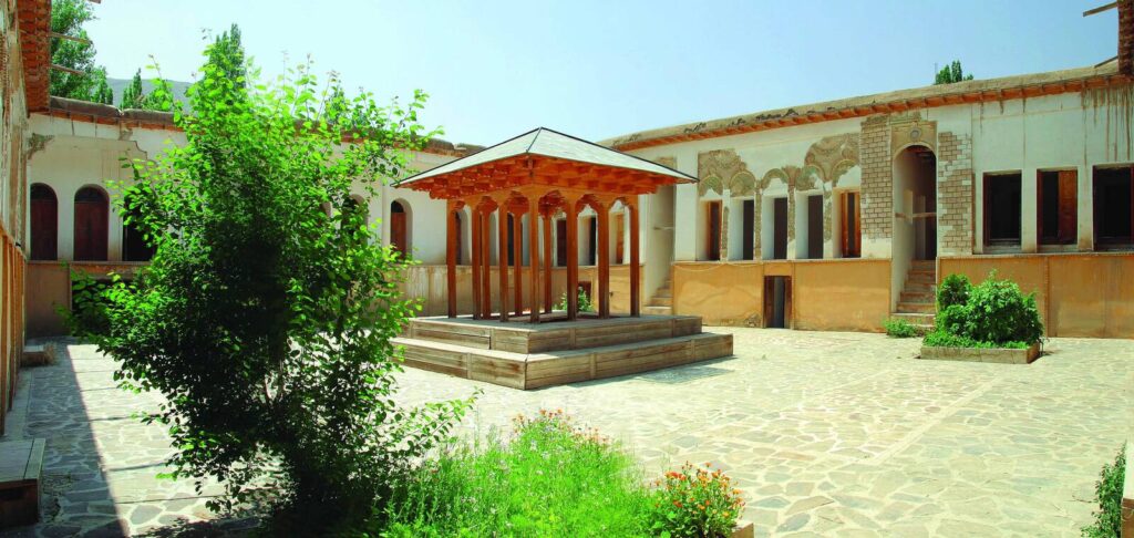 روستای یوش خانه نیما یوشیج