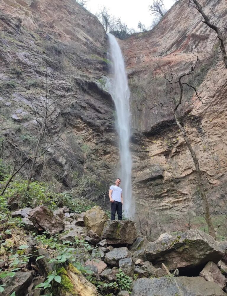 آبشار ازارک رامسر