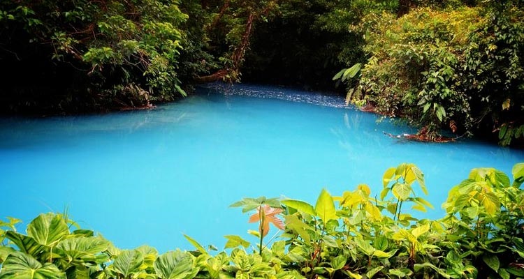 رود فیروزه ای شمال