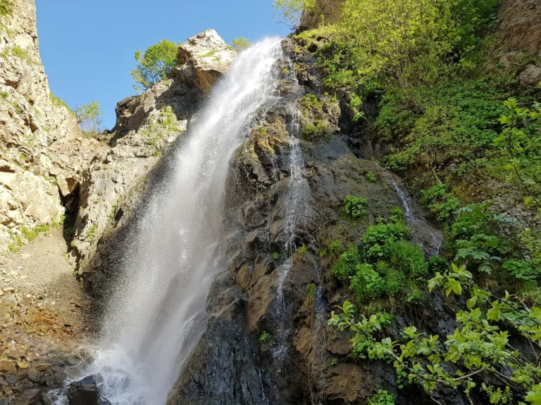آبشار اکاپل کلاردشت: بهشت پنهان مازندران
