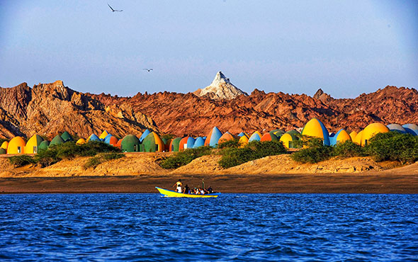 ساحل لاک پشت های هرمز