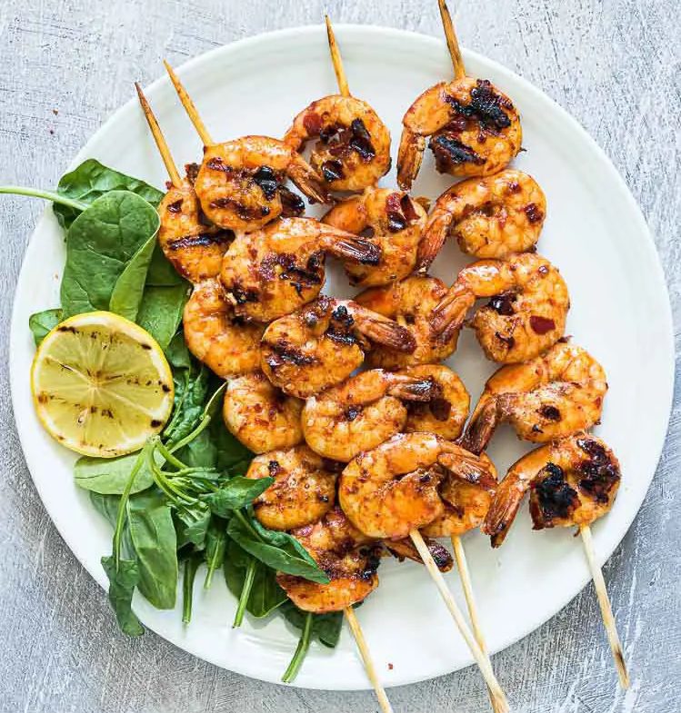 ساحل نقره ای جزیره هرمز قشم میگو کبابی