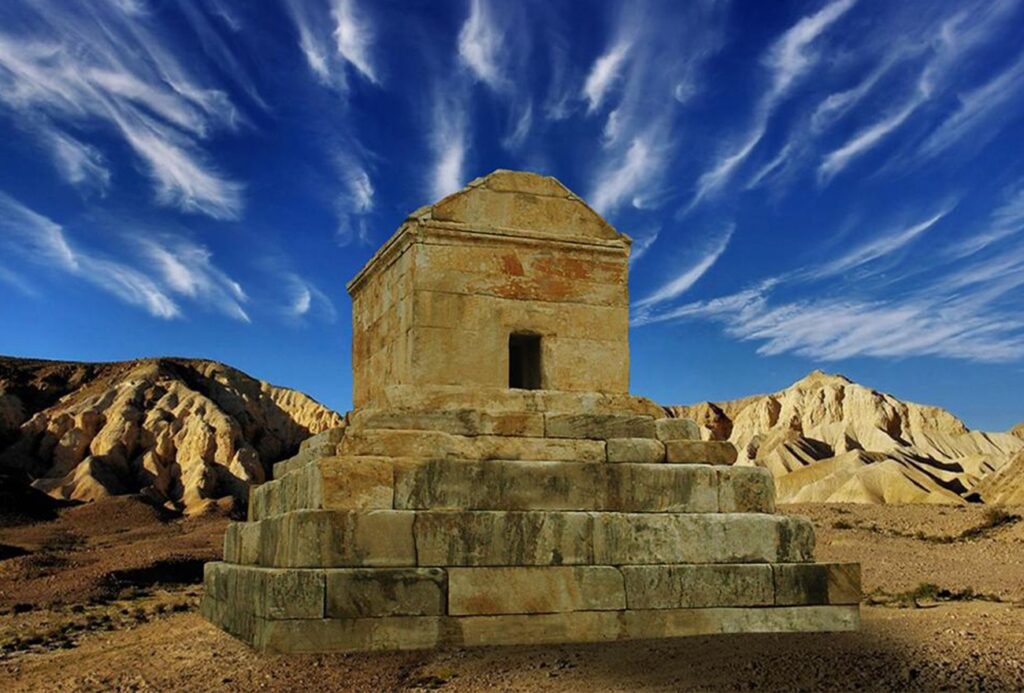 روز کوروش کبیر چه روزی است