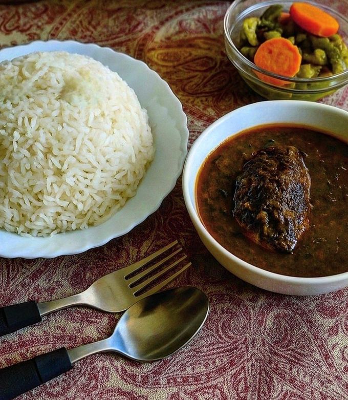 ساحل نقره ای جزیره هرمز قشم قلیه ماهی