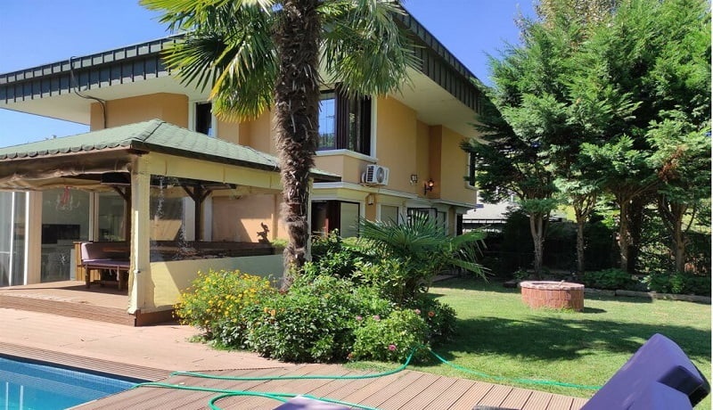 رزرو ویلا استخردار در شمال