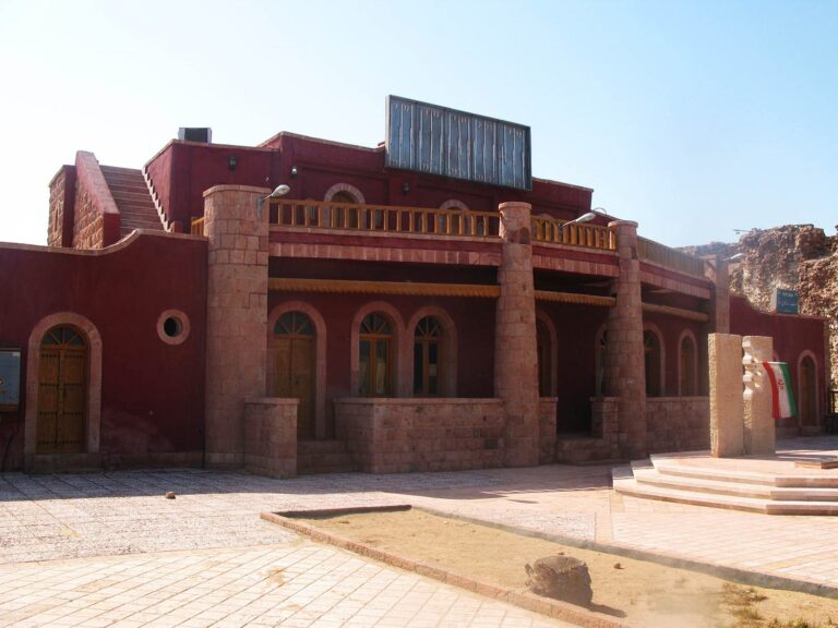 کاخ فرح پهلوی در هرمز