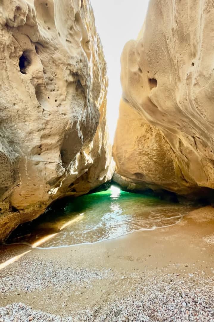 غار ساحلی بنود