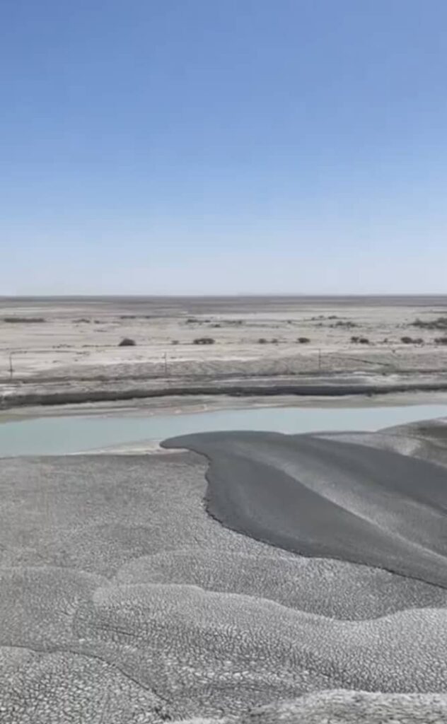 تپه گل فشان بلبلوک-چابهار