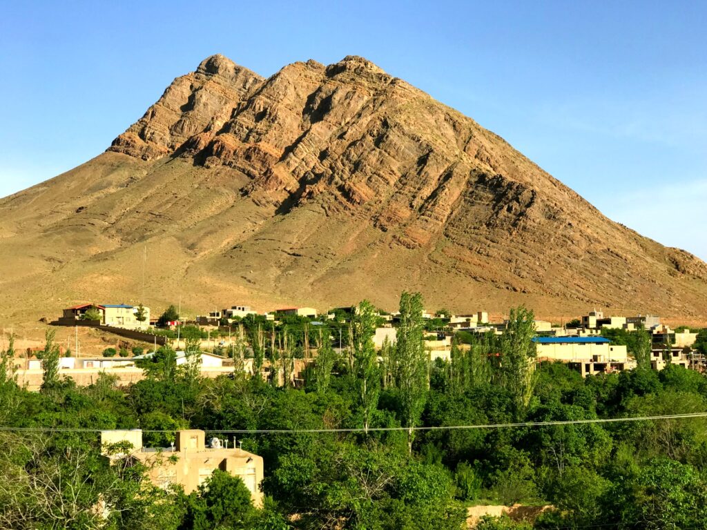 ابیانه روستای سرخ ایران