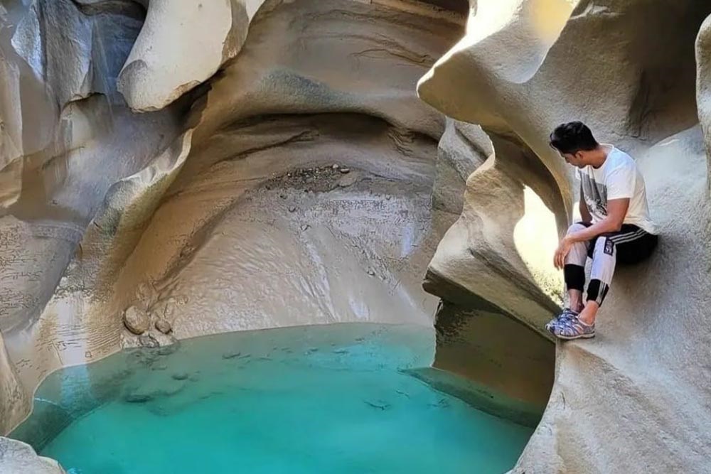 مسیر دسترسی به تنگه چاهکوه 