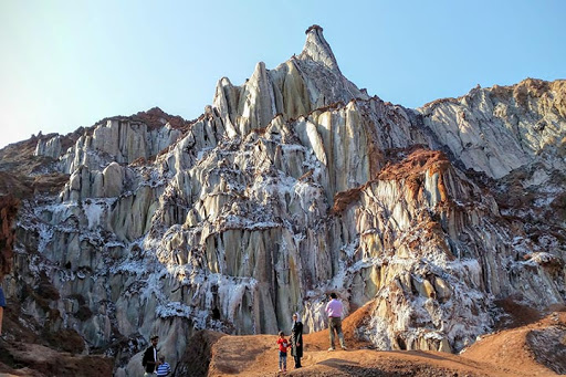 ساحل فرش خاکی هرمز