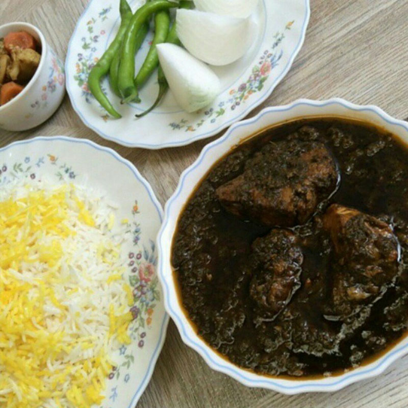 ساحل فرش خاکی هرمز