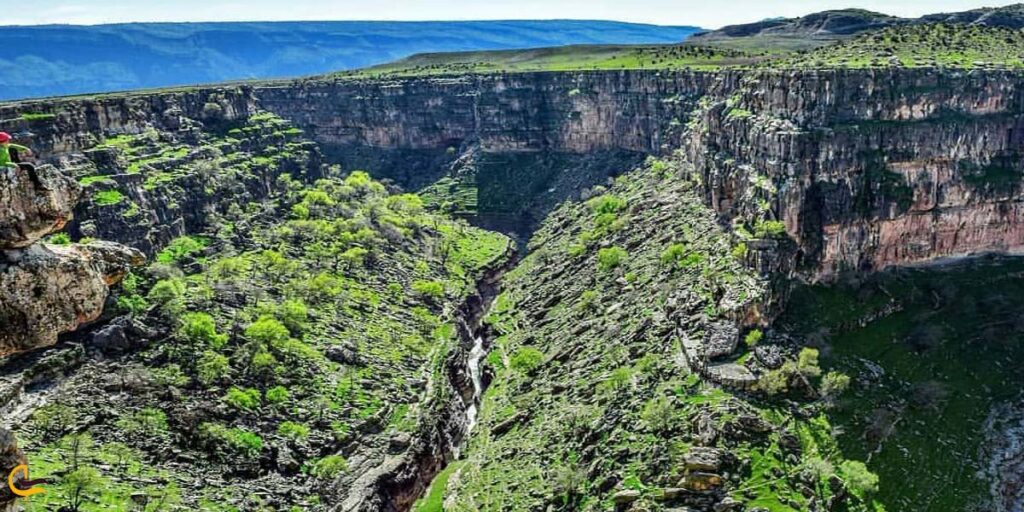 آبشار پیازه خرم آباد