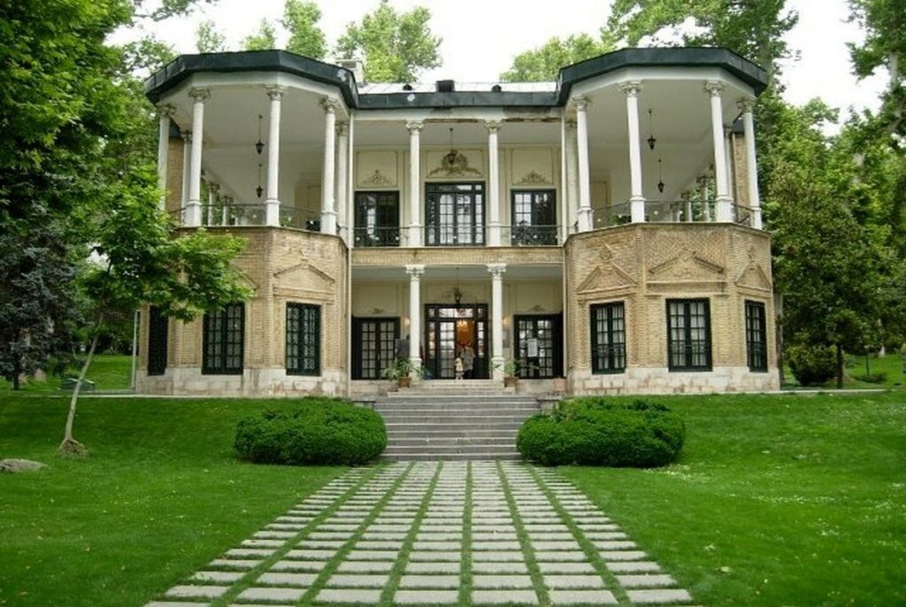 معماری کاخ سعد آباد