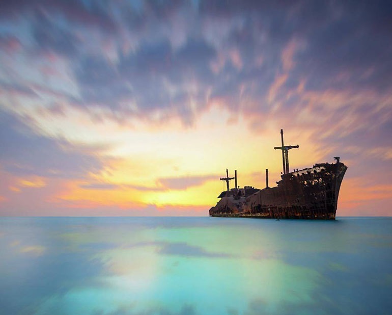 کشتی یونانی در کیش