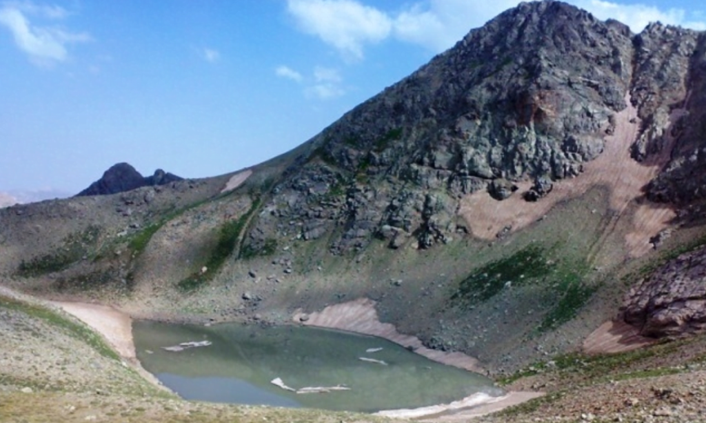 کوه بز سینا ارومیه