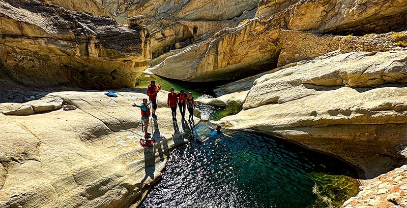 آبشار باغویه بندرلنگه