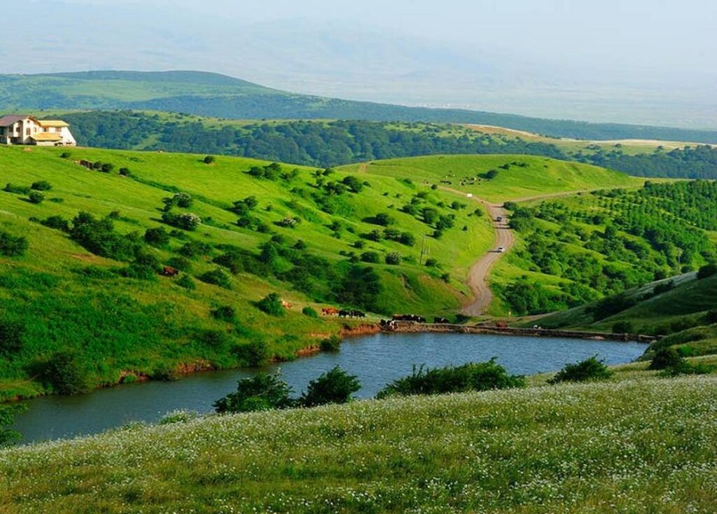 چشمه دو آب چابکسر