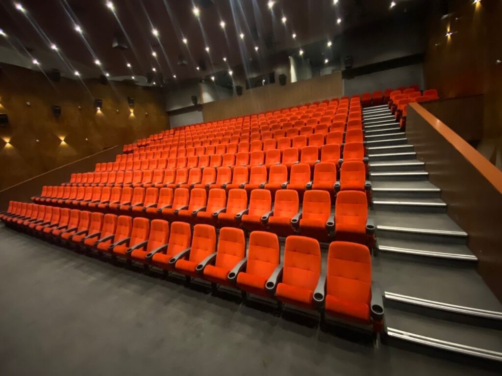 سینما مگامال تهران