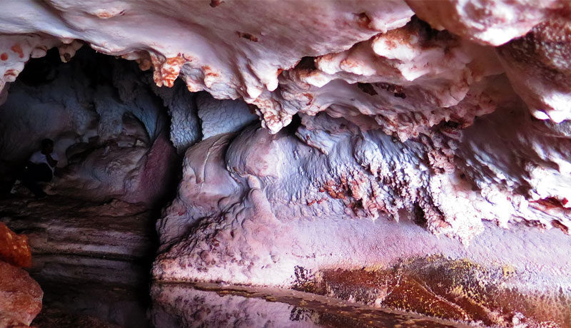 غار الهه نمک هرمز