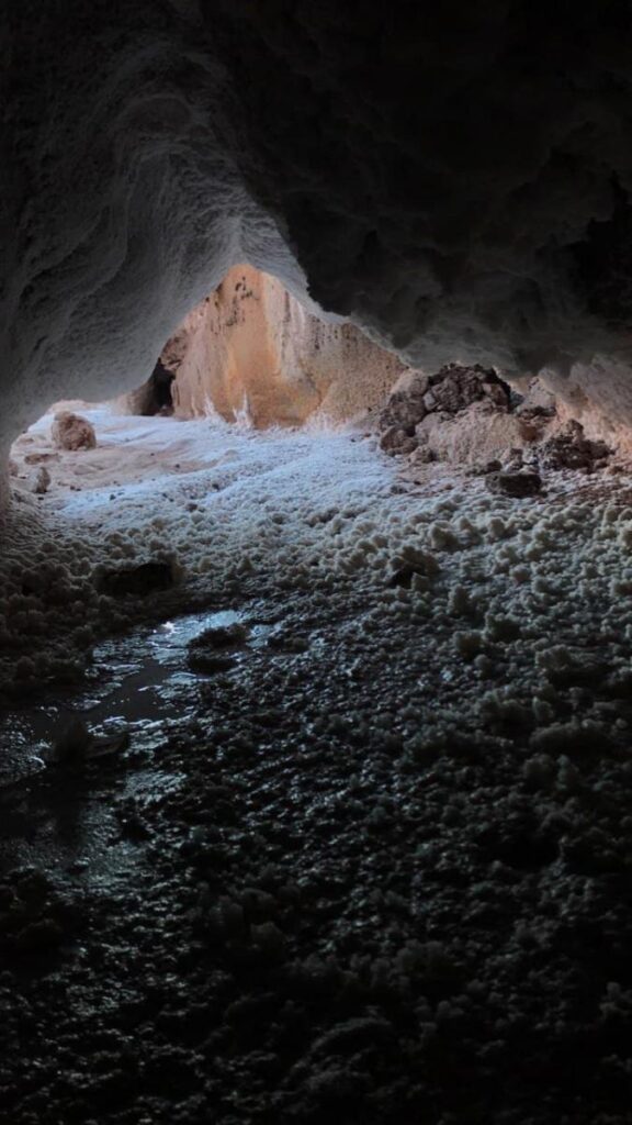 غار الهه نمک هرمز