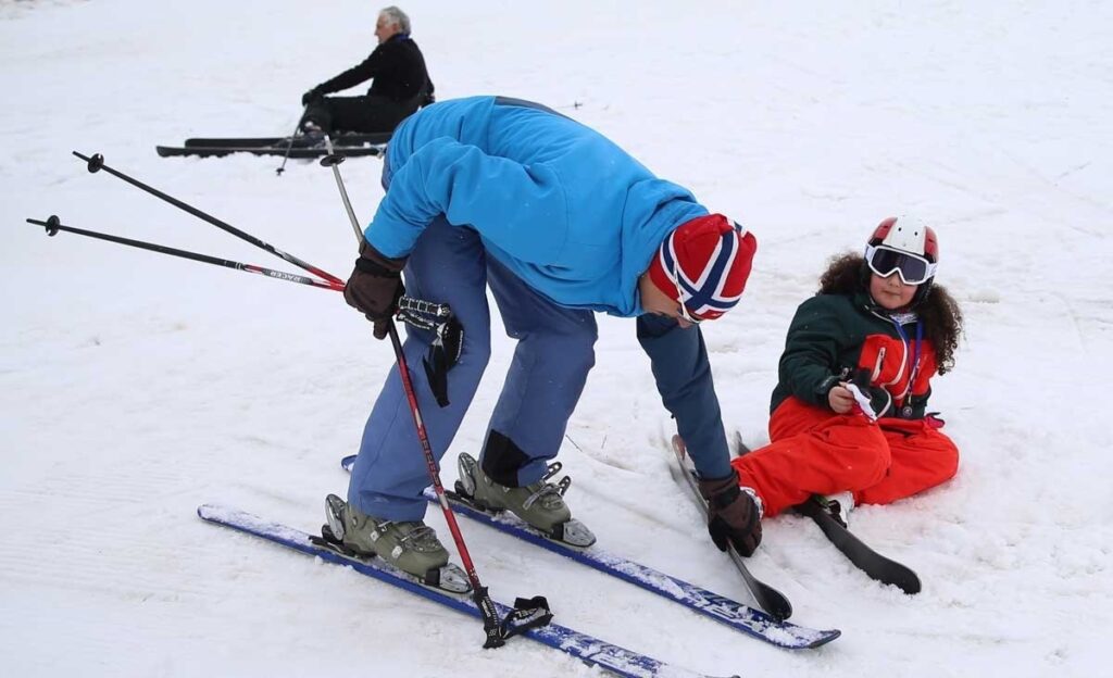 پیست اسکی دیزین