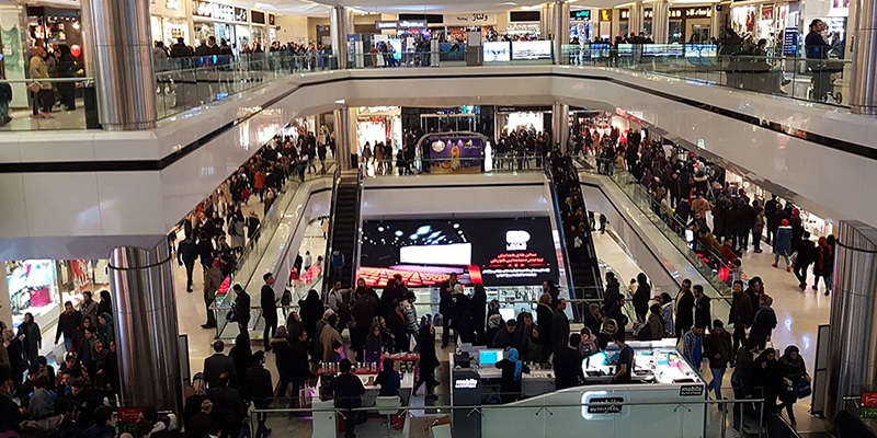 امکانات کوروش مال