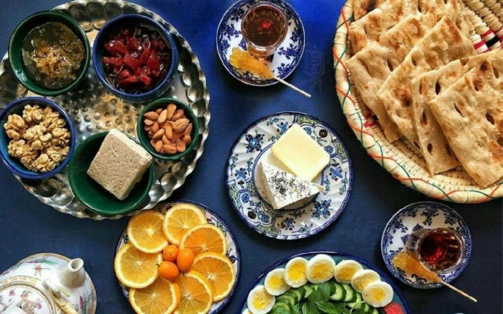 در ماه رمضان چه غذاهایی بخوریم مفیدتره